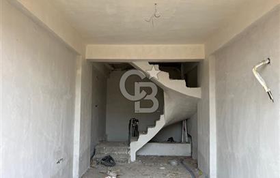 MENEMEN SEYREK VILLARIMA SUITS 3'te 1+1 DUBLEKS SATILIK DAİRE