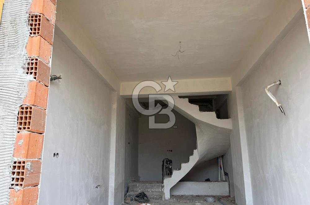 MENEMEN SEYREK VILLARIMA SUITS 3'te 1+1 DUBLEKS SATILIK DAİRE