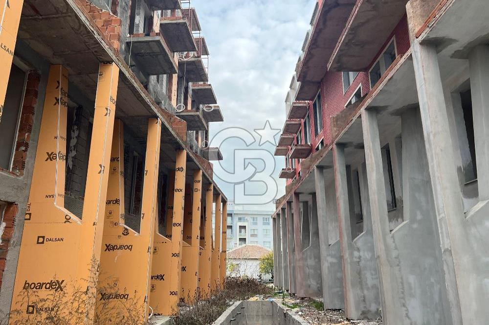 MENEMEN SEYREK VILLARIMA SUITS 3'te 1+1 DUBLEKS SATILIK DAİRE