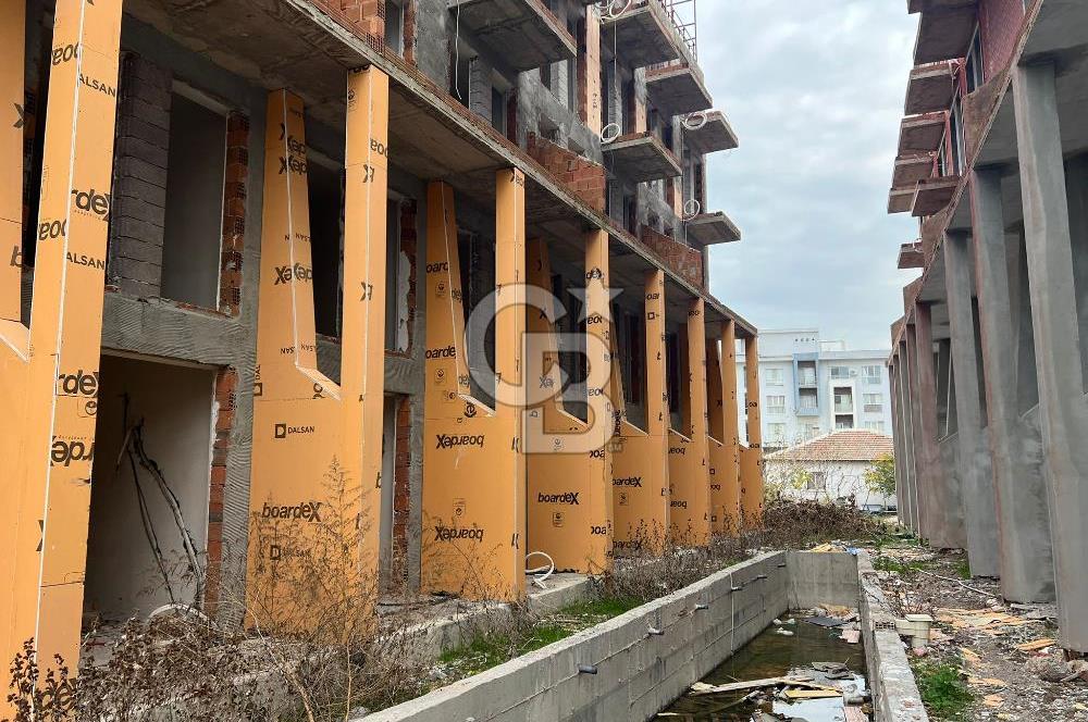 MENEMEN SEYREK VILLARIMA SUITS 3'te 1+1 DUBLEKS SATILIK DAİRE