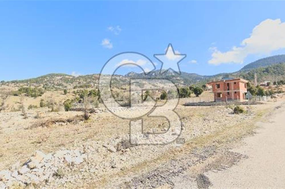 DOĞANIN İÇİNDE, ŞEHRE YAKIN SATILIK İMARLI ARSA