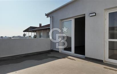 Menderes Barbaros’ta Teraslı 4+1 Triplex Villa | 180 m² Brüt | Prestijli Yaşam