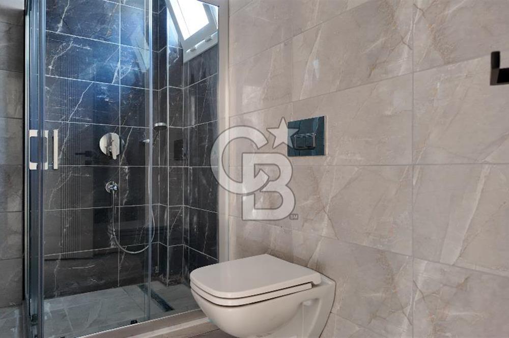 Menderes Barbaros’ta Teraslı 4+1 Triplex Villa | 180 m² Brüt | Prestijli Yaşam