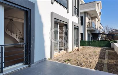 Menderes Barbaros’ta Teraslı 4+1 Triplex Villa | 180 m² Brüt | Prestijli Yaşam