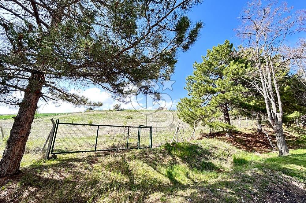 GÖLBAŞI GÖKÇEHÜYÜK YAPI KAYITLI 1000 M2 ARSA ÜZERİNDE 90 M2 EV