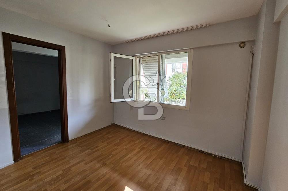 ÇİĞLİ ATAŞEHİR MERKEZİ KONUMDA 1+1 KİRALIK DAİRE