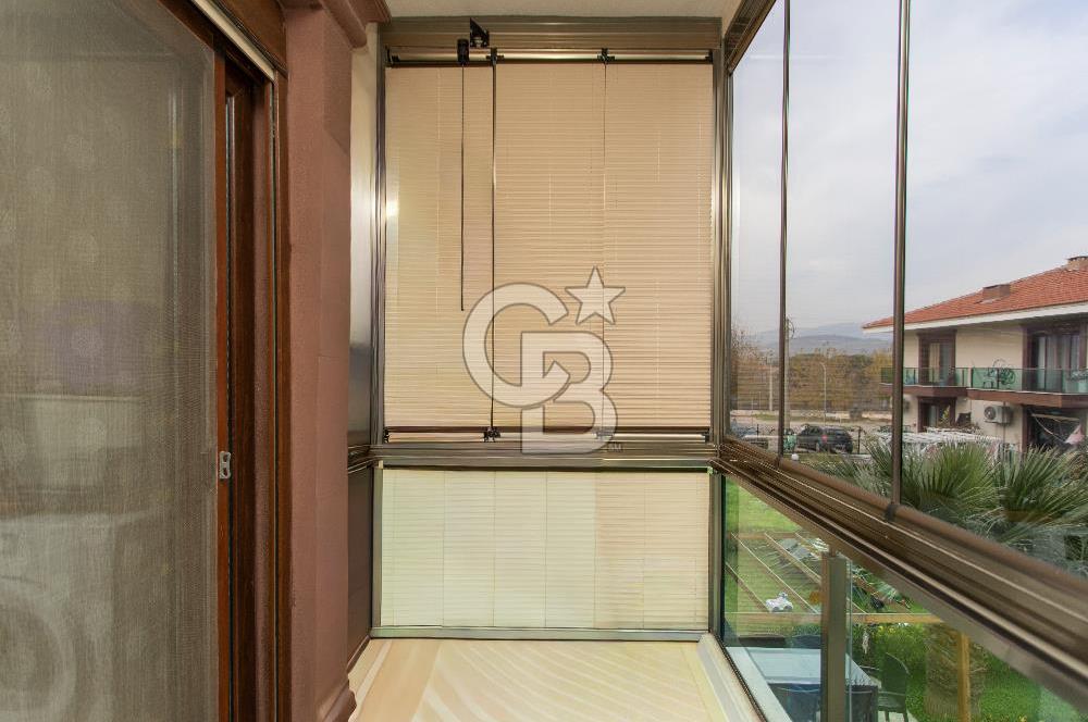 Foça Bağarası Kazım Dirik Mah. Satılık 2+1 Dubleks Villa