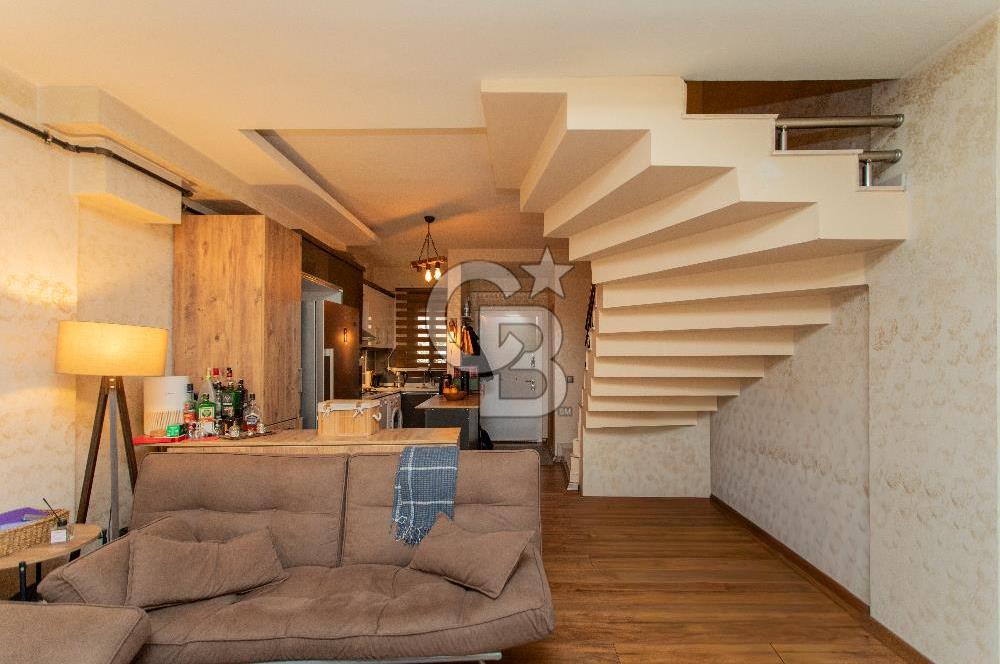 Foça Bağarası Kazım Dirik Mah. Satılık 2+1 Dubleks Villa