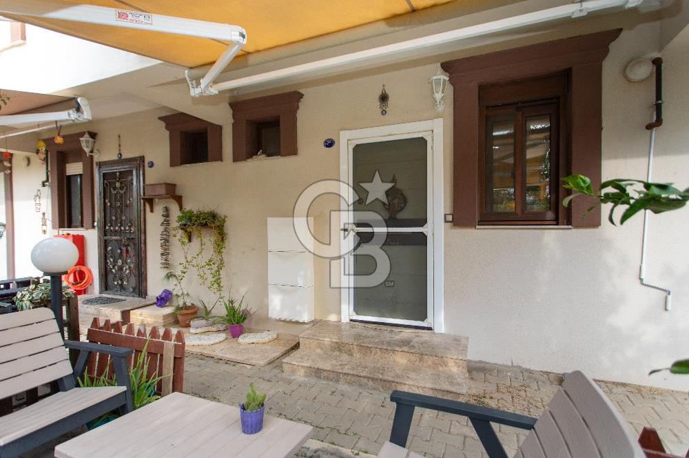 Foça Bağarası Kazım Dirik Mah. Satılık 2+1 Dubleks Villa