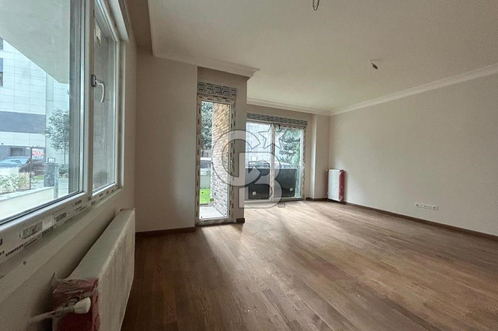 Fenerbahçe Bağdat - Sahil arasında sıfır 3+1 balkonlu bahçe katı