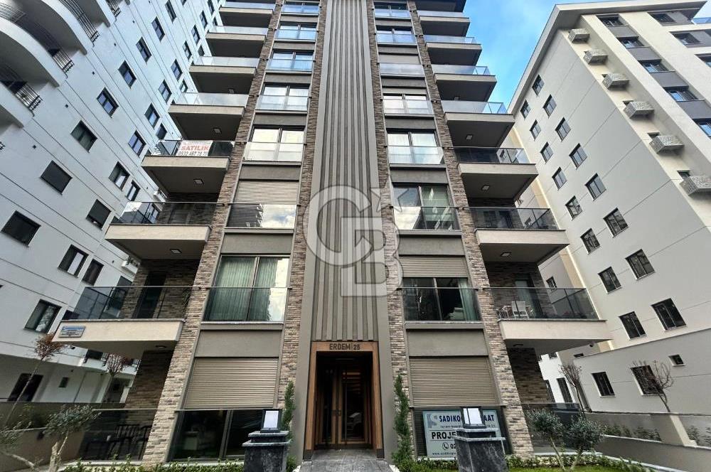 Fenerbahçe Bağdat - Sahil arasında sıfır 3+1 balkonlu bahçe katı