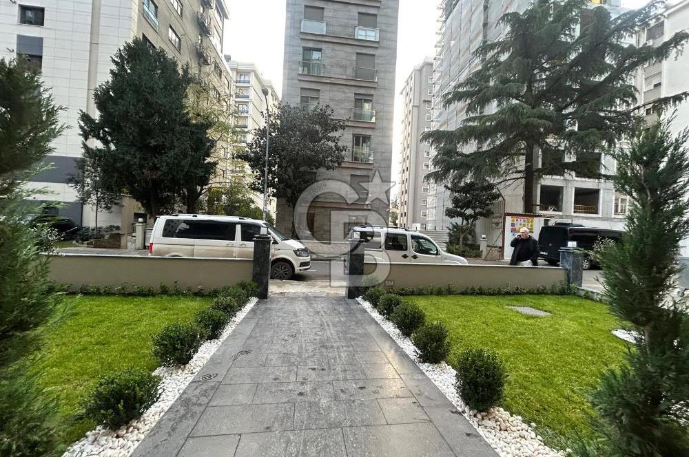 Fenerbahçe Bağdat - Sahil arasında sıfır 3+1 balkonlu bahçe katı