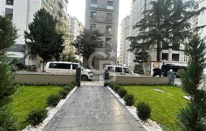 Fenerbahçe Bağdat - Sahil arasında sıfır 3+1 balkonlu bahçe katı