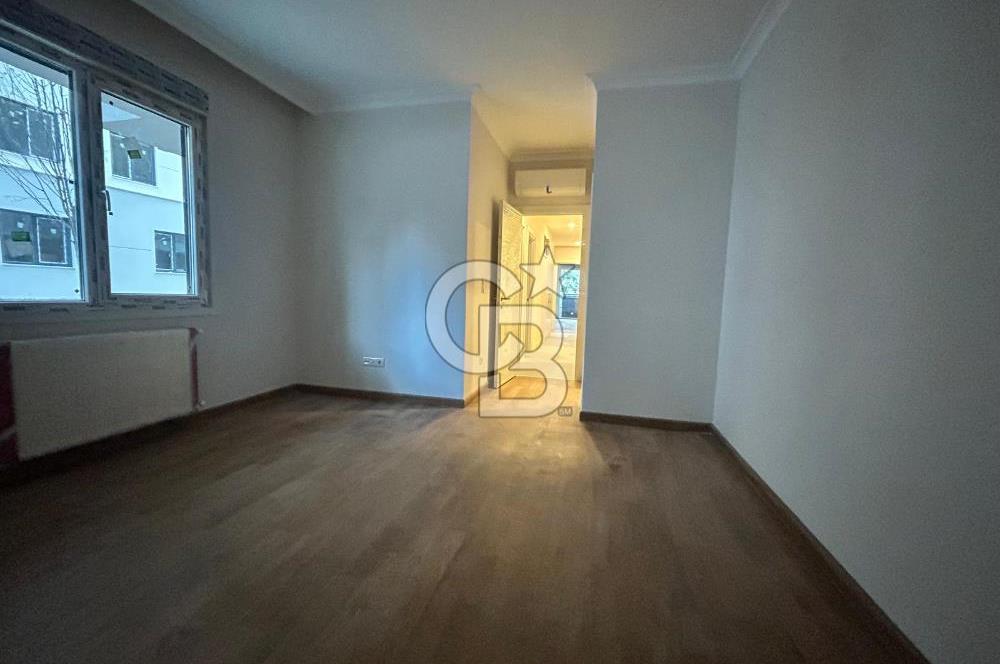 Fenerbahçe Bağdat - Sahil arasında sıfır 3+1 balkonlu bahçe katı