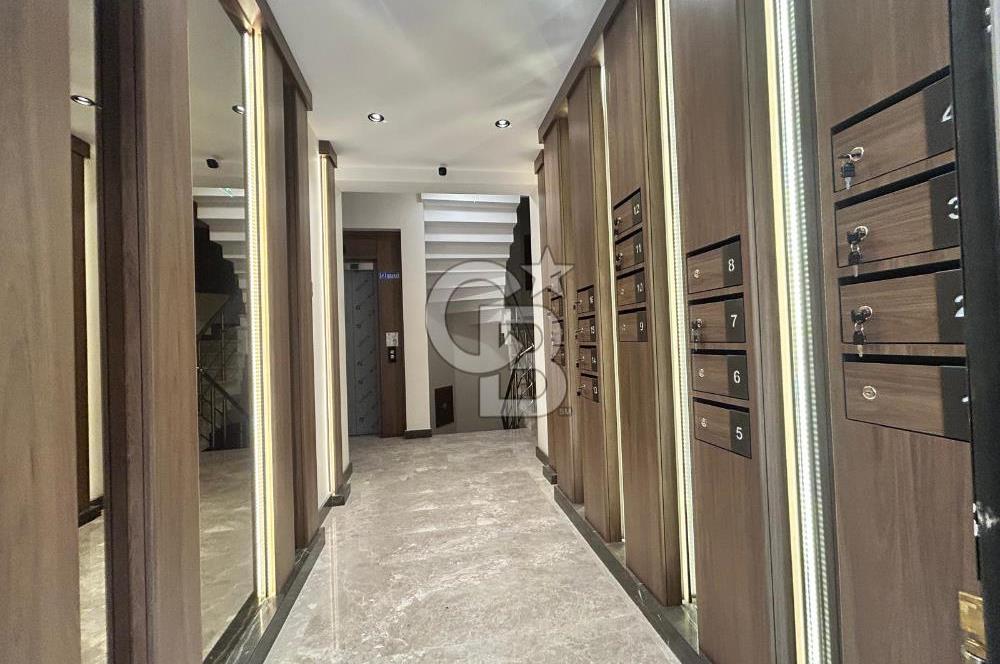 Fenerbahçe Bağdat - Sahil arasında sıfır 3+1 balkonlu bahçe katı