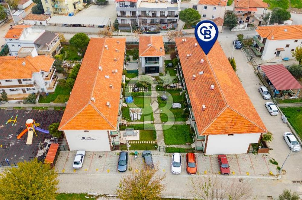 Foça Bağarası Kazım Dirik Mah. Satılık 2+1 Dubleks Villa