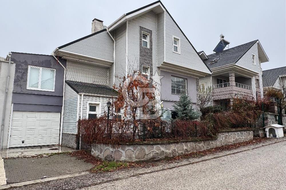 YENİ BAĞLICA'DA EŞYALI KİRALIK VİLLA