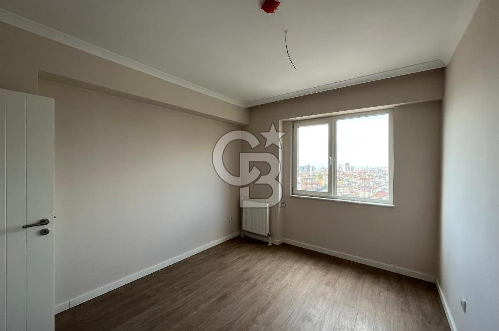 Twinstar Yakacık Sitesinde Satılık Arakat Köşe Daire 