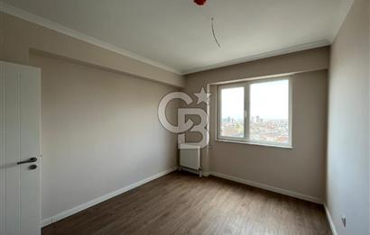 Twinstar Yakacık Sitesinde Satılık Arakat Köşe Daire 