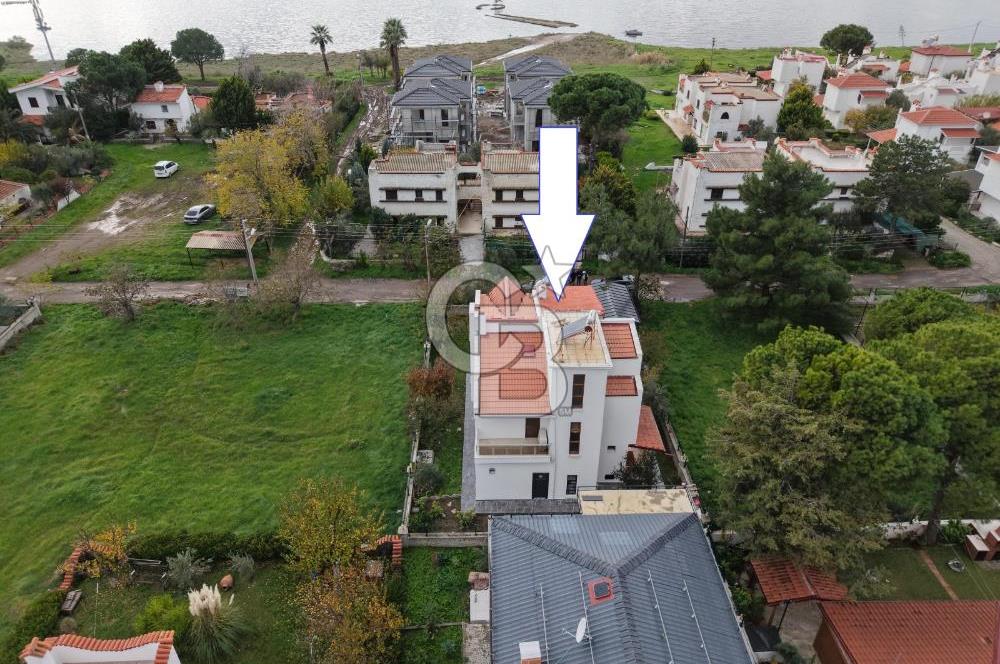 Ayvalık Altınova 5+1 Denize 170m Satılk Tripleks Manzaralı Villa