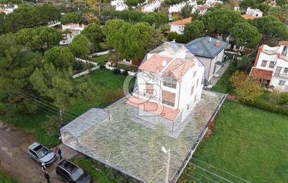 Ayvalık Altınova 5+1 Denize 170m Satılk Tripleks Manzaralı Villa