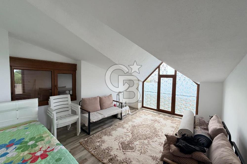 Ayvalık Altınova 5+1 Denize 170m Satılk Tripleks Manzaralı Villa