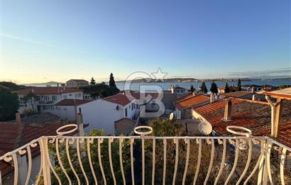 Ayvalık Sakarya Mahallesinde 6+1 Tamamen Orjinal Taş Rum Evi