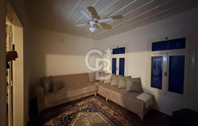 Ayvalık Sakarya Mahallesinde 6+1 Tamamen Orjinal Taş Rum Evi