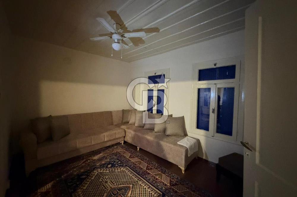 Ayvalık Sakarya Mahallesinde 6+1 Tamamen Orjinal Taş Rum Evi