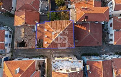 Ayvalık Sakarya Mahallesinde 6+1 Tamamen Orjinal Taş Rum Evi