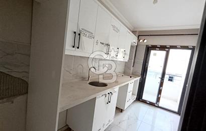 AKÇABURGAZ MERKEZDE ÜNİVERSİTEYE YAKIN SATILIK 2+1 DAİRE