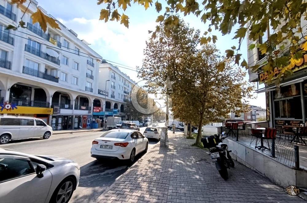 MERKEZİN KALBİNDE İŞLEK CADDE'DE HAZIR KİRACILI SATILIK DÜKKAN