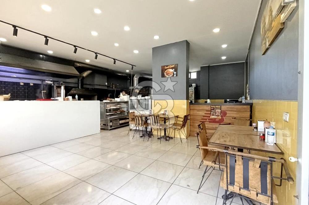 MERKEZİN KALBİNDE İŞLEK CADDE'DE HAZIR KİRACILI SATILIK DÜKKAN