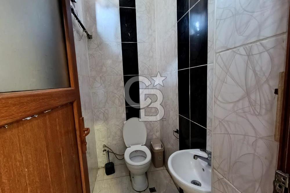 MERKEZİN KALBİNDE İŞLEK CADDE'DE HAZIR KİRACILI SATILIK DÜKKAN