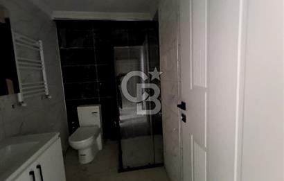 AKÇABURGAZ MERKEZDE ÜNİVERSİTEYE YAKIN SATILIK 2+1 DAİRE