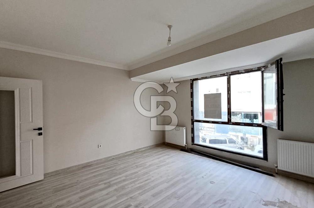 AKÇABURGAZ MERKEZDE ÜNİVERSİTEYE YAKIN SATILIK 2+1 DAİRE