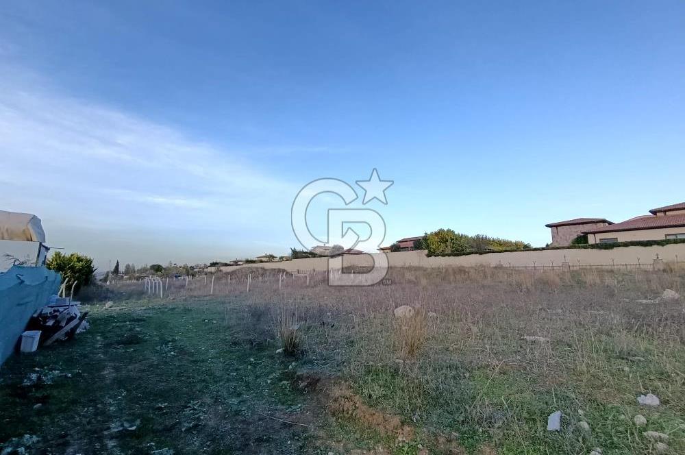 BÜYÜKÇEKMECE ESKİCE'DE TOSCANA VİLLARINA KOMŞU SATILIK ARSA