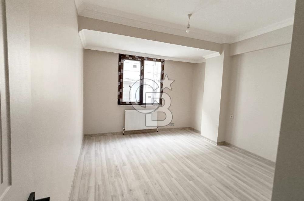 AKÇABURGAZ MERKEZDE ÜNİVERSİTEYE YAKIN SATILIK 2+1 DAİRE