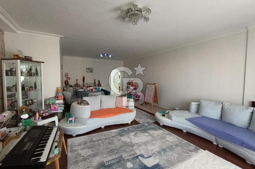 MAVİŞEHİR FLAMİNGO 19 BLOKLARINDA SATILIK BÜYÜK 3+1 DAİRE 