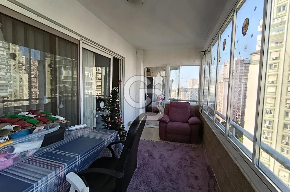 MAVİŞEHİR FLAMİNGO 19 BLOKLARINDA SATILIK BÜYÜK 3+1 DAİRE 