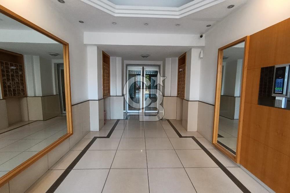 MAVİŞEHİR FLAMİNGO 19 BLOKLARINDA SATILIK BÜYÜK 3+1 DAİRE 