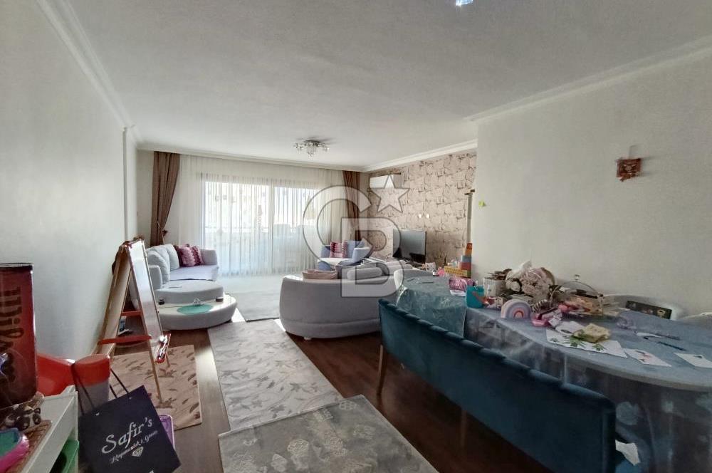 MAVİŞEHİR FLAMİNGO 19 BLOKLARINDA SATILIK BÜYÜK 3+1 DAİRE 