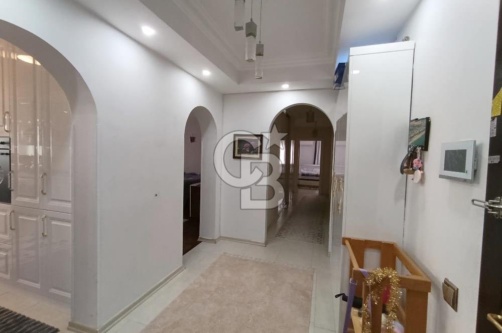 MAVİŞEHİR FLAMİNGO 19 BLOKLARINDA SATILIK BÜYÜK 3+1 DAİRE 