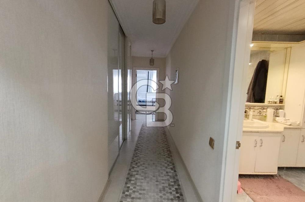 MAVİŞEHİR FLAMİNGO 19 BLOKLARINDA SATILIK BÜYÜK 3+1 DAİRE 