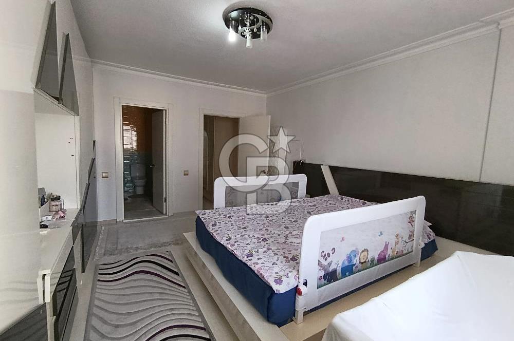 MAVİŞEHİR FLAMİNGO 19 BLOKLARINDA SATILIK BÜYÜK 3+1 DAİRE 