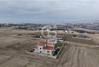 GÖLBAŞI - BAHÇELİEVLER MAH. GÖL MANZARALI KİRALIK VİLLA - 4 - 323122