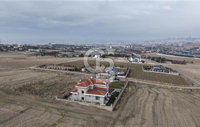 GÖLBAŞI - BAHÇELİEVLER MAH. GÖL MANZARALI KİRALIK VİLLA