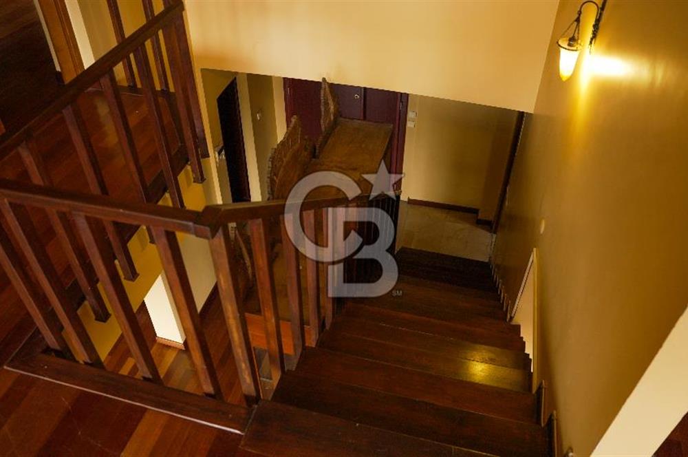 Fırsat Sarıyer Yeni Dostlar Sitesi Orman Manzaralı Müstakil Villa