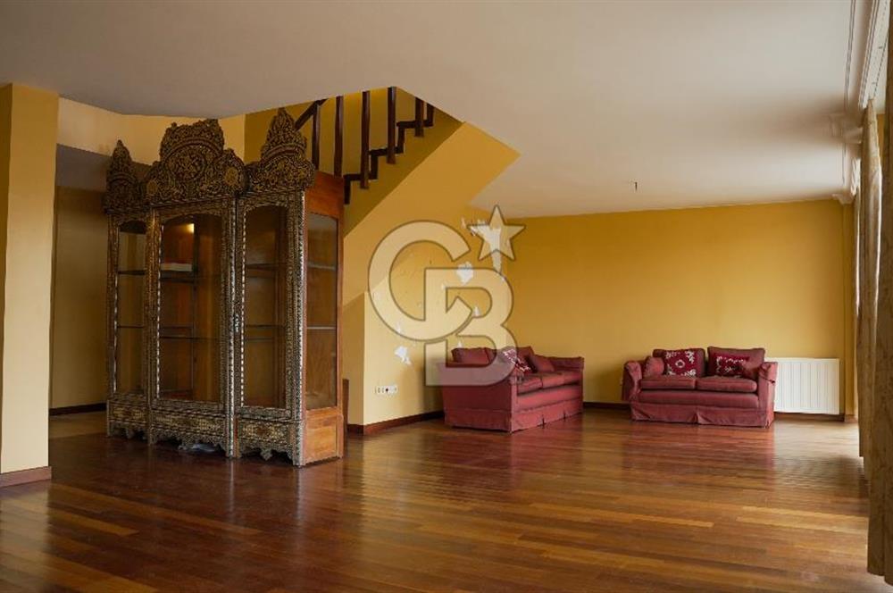 Fırsat Sarıyer Yeni Dostlar Sitesi Orman Manzaralı Müstakil Villa