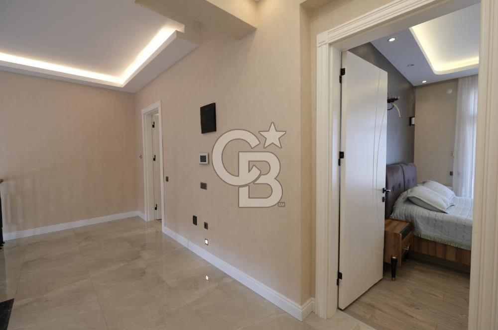 GÖLBAŞI - BAHÇELİEVLER MAH. GÖL MANZARALI SATILIK VİLLA